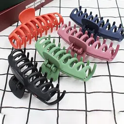 Xivir Women Set Of 5 Claw Clips-picture-29