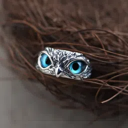 Teeragaj Silver-Plated Owl Finger Ring-picture-12
