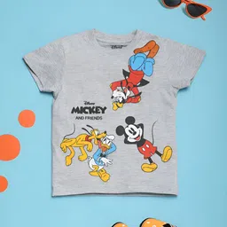 V-Mart Boys Printed T-shirt image 1