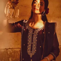 Anni Designer Floral Embroidered Regular Straight Kurta with Trousers & Dupatta image 2