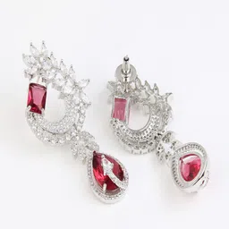 Reenisaa Rhodium-Plated Cubic Zirconia Leaf Shaped Drop Earrings image 2