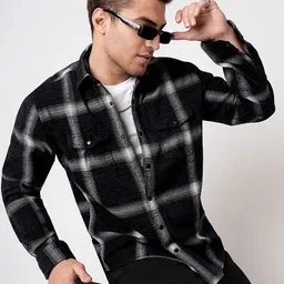 VASTRADO Men Classic Checked Casual Shirt-picture-40