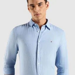 Tommy Hilfiger Men Solid Button-Down Collar Linen Regular Fit Casual Shirt image 4