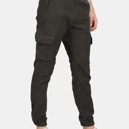 t-base Men Mid-Rise Regular Fit Joggers Trousers image 3