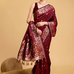 Moda Rapido Floral Zari Silk Blend Banarasi Saree With Blouse Piece image 4