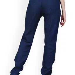 NEUNK Women Comfort Regular Fit Mid-Rise Stretchable Jeans image 3