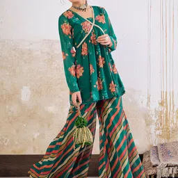 Shae by SASSAFRAS Floral Printed V-Neck Empire A-Line Kurti With Sharara image 4