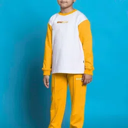 WEARDUDS Kids Printed Sweatshirt With Trousers image 4