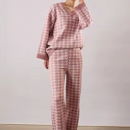 SASSAFRAS Abstract Printed Sweater With Trousers-picture-34