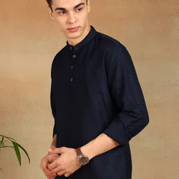 FUBAR Men Solid Mandarin Collar Kurta image 3