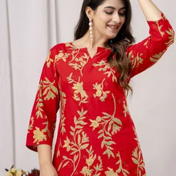 PINK VYBE Floral Printed Top & Palazzo Co-Ord Set image 3