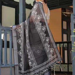 MAHARANI COUTURE Ethnic Motifs Printed Pure Linen Banarasi Saree image 3