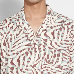 7 Alt by Pantaloons Abstract Printed Spread Collar Relaxed Fit Casual Shirt image 5