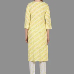 Moda Rapido Ethnic Motifs Printed Cotton Blend Straight Kurta With Trousers And Dupatta image 2