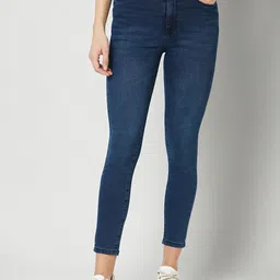 Kraus Jeans Women Skinny Fit High-Rise Light Fade Jeans-image-54