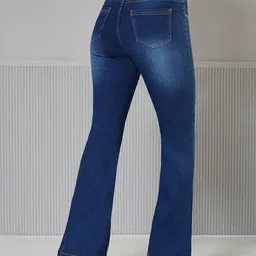 Chemistry Women Bootcut Mid-Rise Light Fade Stretchable Jeans image 2