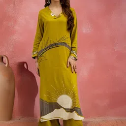 Sangria Women Printed Kurta Set-picture-15