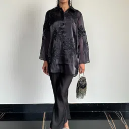 Blooming Tales Embroidered Collar-Neck Shirt With Trousers Co-Ords-image-4