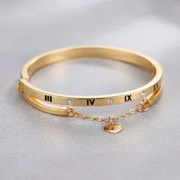 DressBerry Gold-Plated Bangle-Style Bracelet image 4