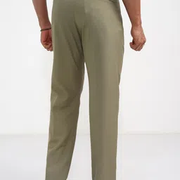 HIGHLANDER Men Regular Fit Mid-Rise Pleated Korean Pants image 3