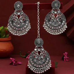 Aasira Circular Drop Earrings image 2