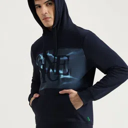 United Colors of Benetton Men Graphic Printed Hooded Sweatshirt image 2