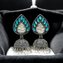 Anouk Geometric Jhumkas Earrings image 2