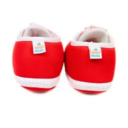 NESKA MODA 3 To 12 Months Infants Cute Soft Cotton Pre-Walker Lace Plain Booties image 2