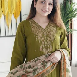 KALINI Women Ethnic Motifs Embroidered Regular Thread Work Pure Cotton Kurta with Trousers & With Dupatta image 4