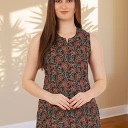 Brownverse Floral Print Mandarin Collar Cotton Top-image-48