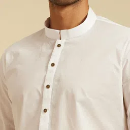 Diwas by Manyavar Mandarin Collar Straight Kurta image 2