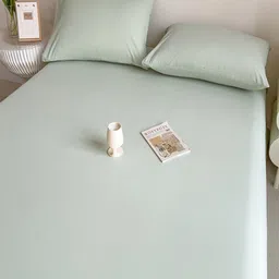 JC HOME Green 220 TC Pure Cotton King Bedsheet Set-1.8 m x 2.0 m image 5