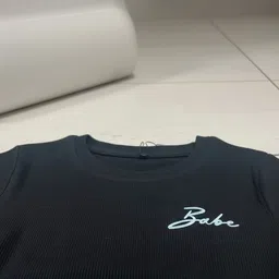 sollobell Cotton Crop Top image 2