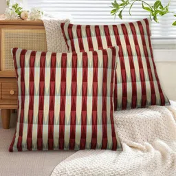 Tesmare Maroon Set of 2 Quirky Velvet Square Cushion Covers image 5