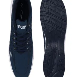 glitchez Men Sneakers image 3