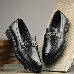 HERE&NOW Men Textured Formal Loafers-picture-33