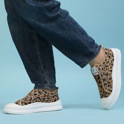 yoho Women Printed Canvas Round Toe Slip-On Sneakers-picture-43