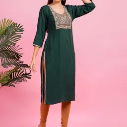 OH MI DIOS Women Yoke Design Thread Work Kurta-image-68