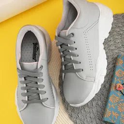 The Roadster Lifestyle Co Women Lightweight Lace up Sneakers-image-48