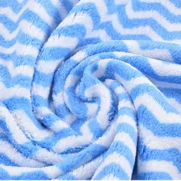 Kuber Industries Blue 6 Pieces Printed Microfiber 280 GSM Ultra Absorbent Face Towels image 3