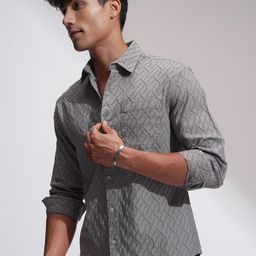 HIGHLANDER Geometric Printed Cutaway Collar Relaxed Fit Shirt-picture-43