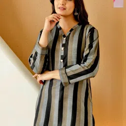 BILANZA Women Pack of 2 V-Neck Striped Kurti-picture-11