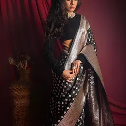 VASTRAHUT Woven Design Zari Silk Blend Handloom Banarasi Saree image 2