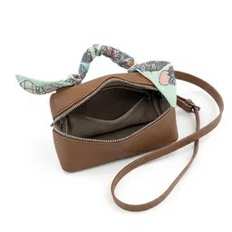 Outzidr Women Shopper Handheld Bag image 2