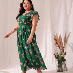 CURVY STREET Plus Size Floral Printed Flutter Sleeve Chiffon Fit & Flare Dress image 3