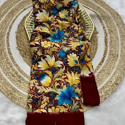 RegalDrapes Floral Printed Pure Georgette Saree With Unstitched Blouse Piece-image-53