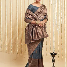 HERE&NOW Floral Zari Silk Blend Kanjeevaram Saree-picture-15