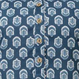 divastri Women Pure Cotton Kurta Pant Dupatta Set image 5