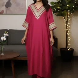 Varanga Women Embroidered Regular Kurta with Trousers-picture-32