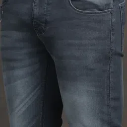 Turtle Men Narrow Tapered Fit Mid-Rise Light Fade Stretchable Jeans image 4